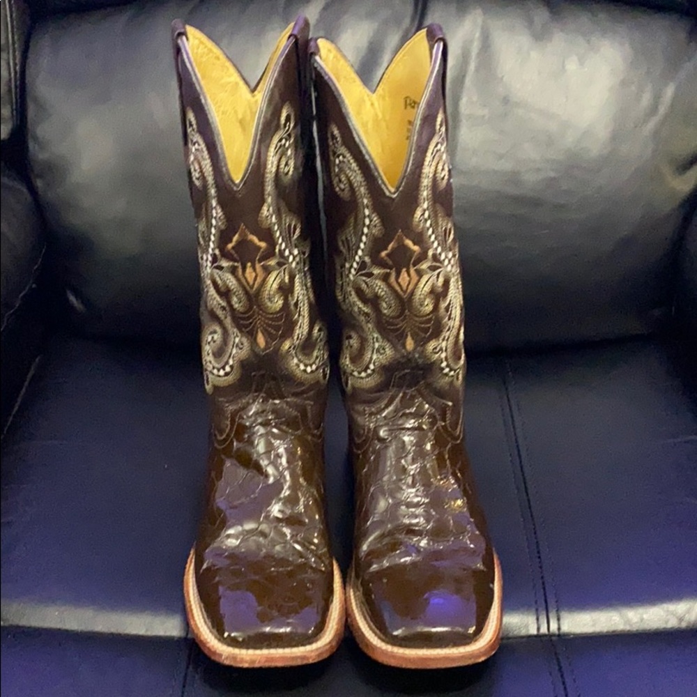 FERRINI CHOCOLATE- WIDE SQUARE TOE